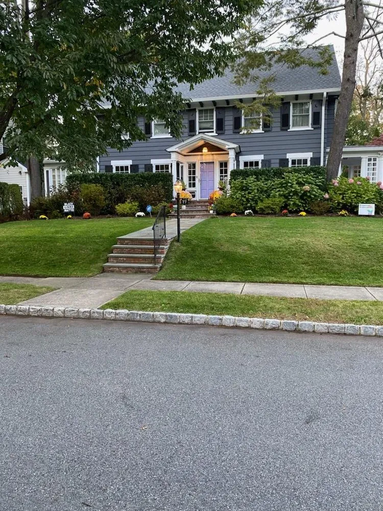 Local landscape installation experts serving Montclair, NJ - Green World Landscapers