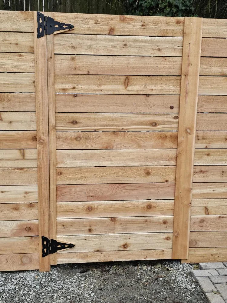 Top-rated yard maintenance in Everett, WA by Green World Landscaping