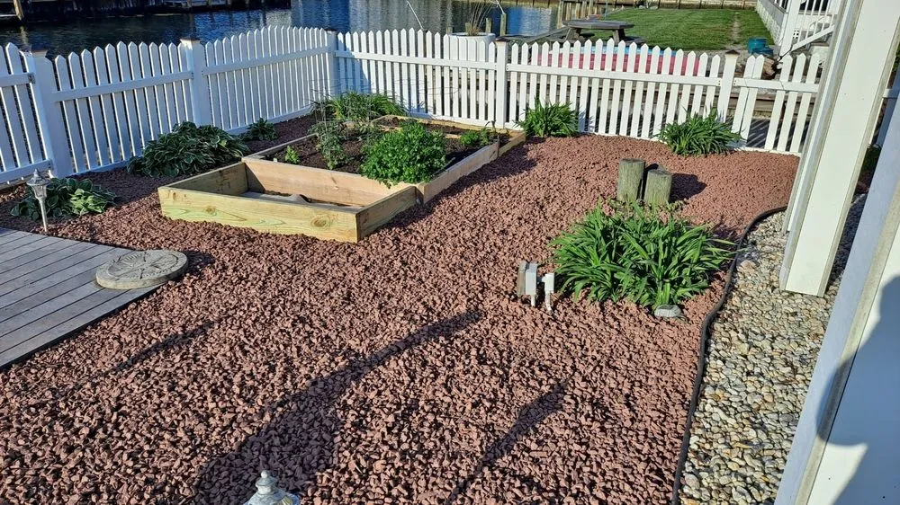 Top-rated landscaping services near you in Frankford, DE by Green World landscaping
