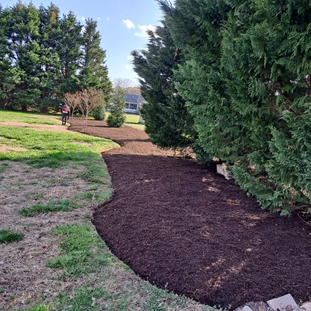 Custom lawn care service in Frankford, DE by Green World landscaping
