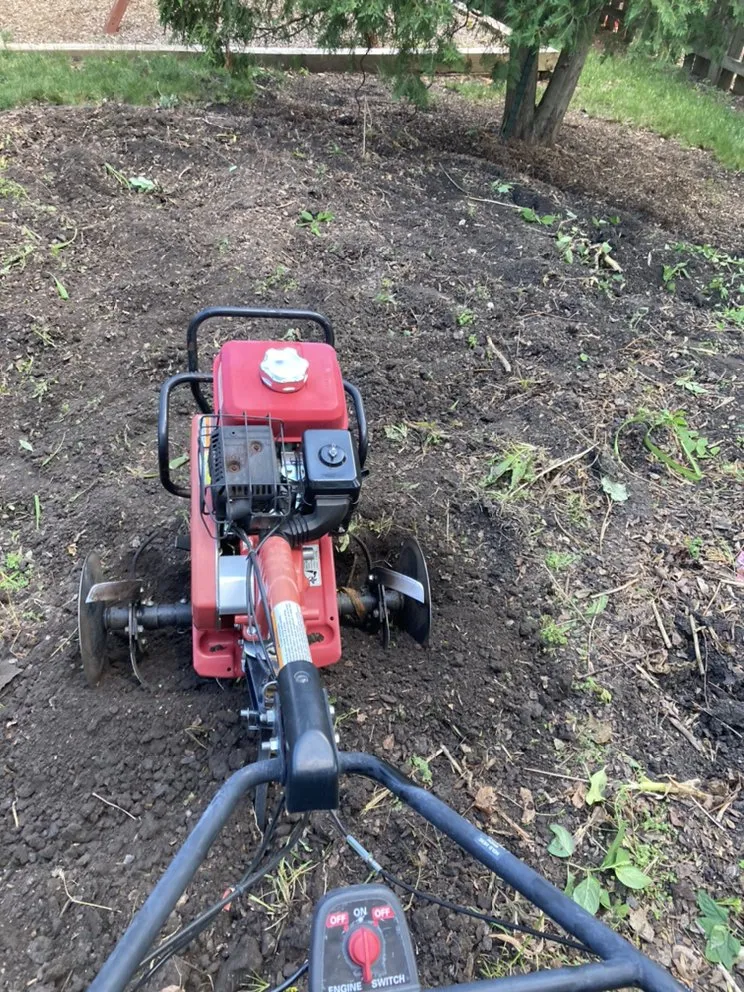 Professional outdoor landscaping experts serving Lisle, IL - Green World Landscaping Service