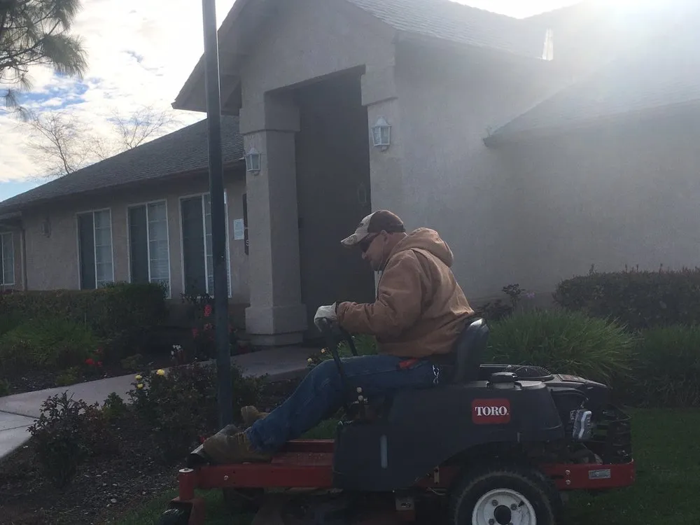 Professional lawn care service for residential properties in Madera, CA by Green World Landscaping Service