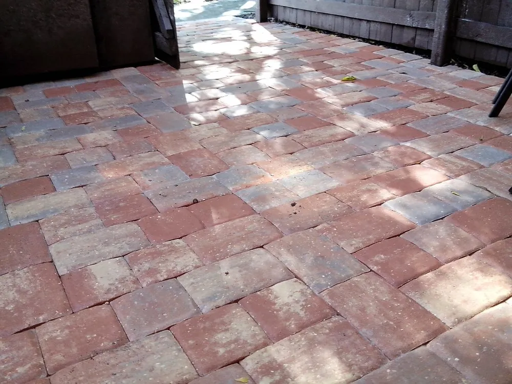 Reliable landscape design for homes in Saint Petersburg, FL by Green World Pavers Landscaping