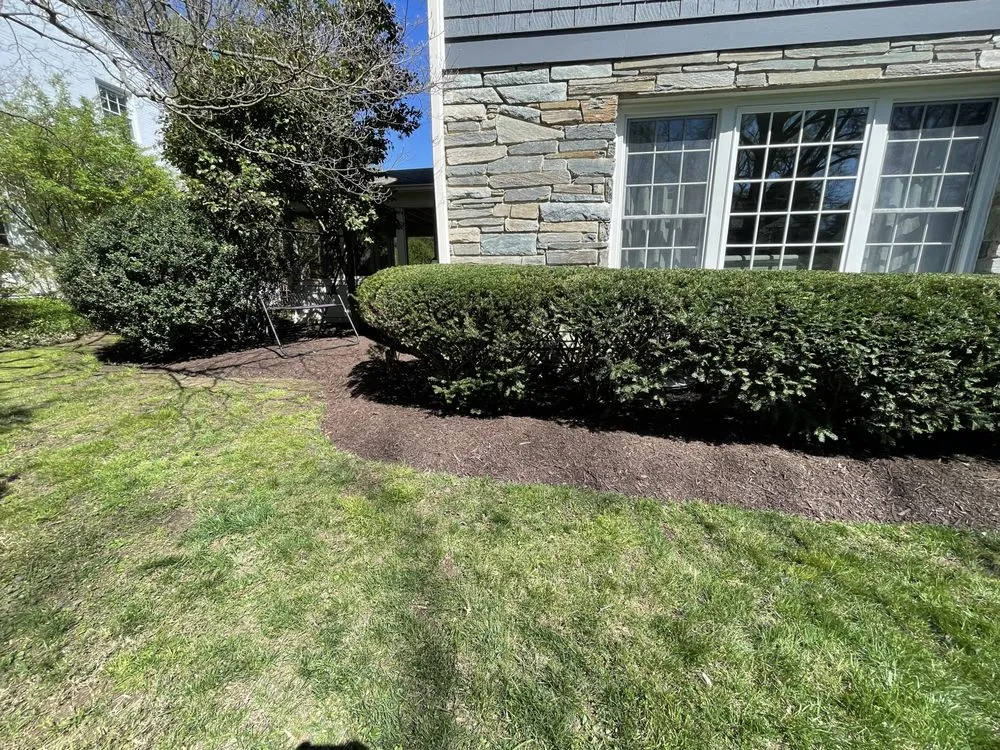 Expert residential landscaping experts serving Potomac, MD - Green Yard Keeper