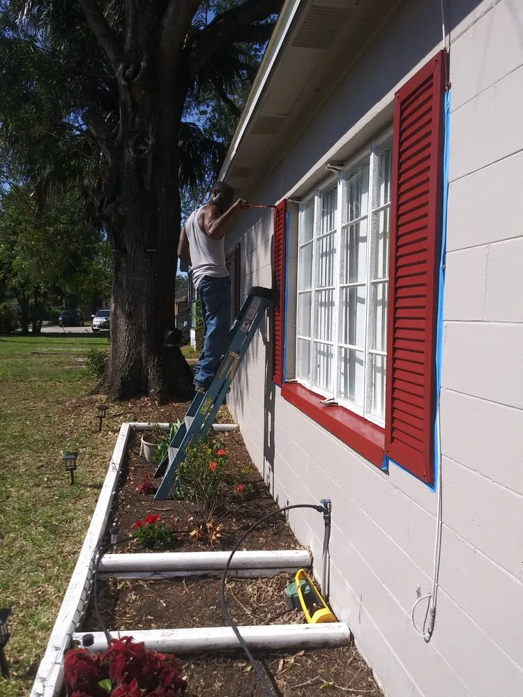 Top-rated lawn care service in Sanford, FL by Green Yard Lawn and Home Improvement