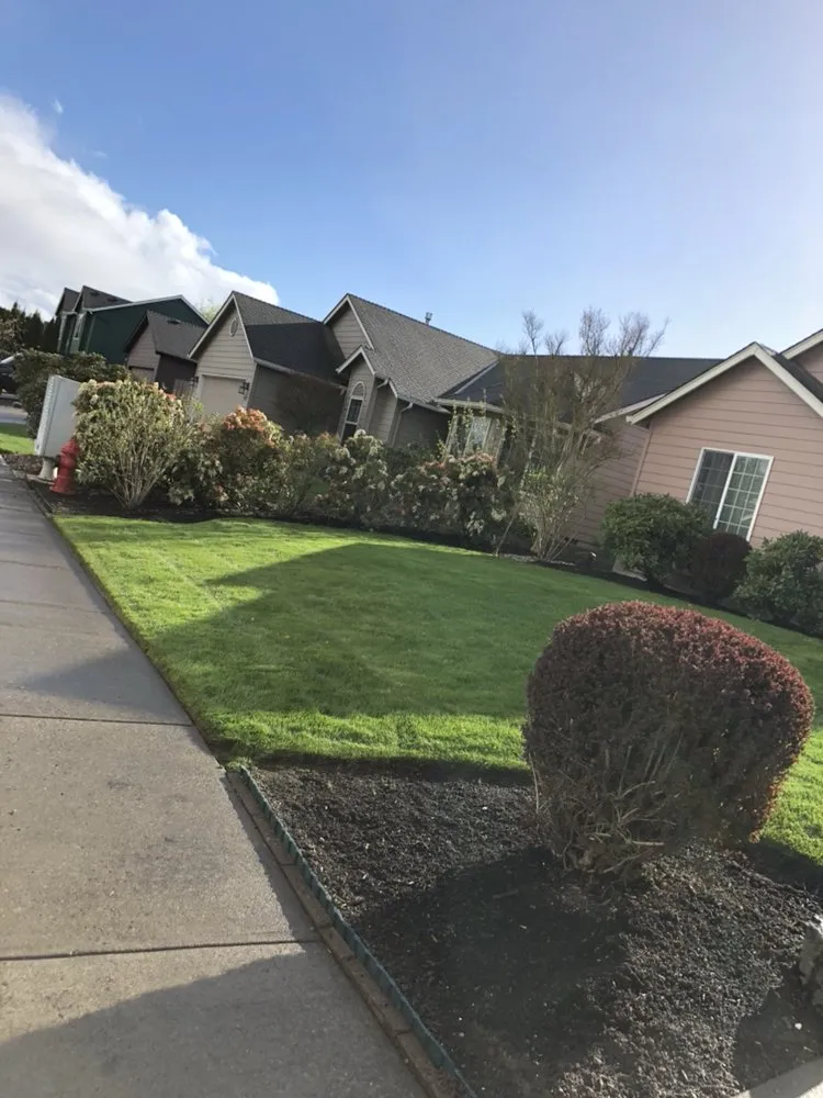 Custom landscaping services for residential properties in Keizer, OR by Green Yard Maintenance
