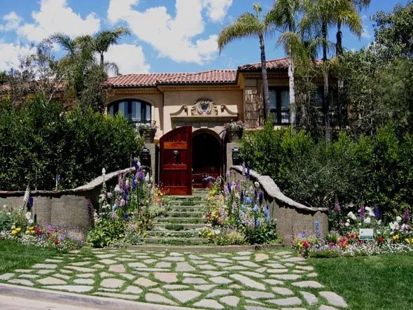 Affordable yard maintenance experts serving West Hollywood, CA - GreenArt Landscape Designs