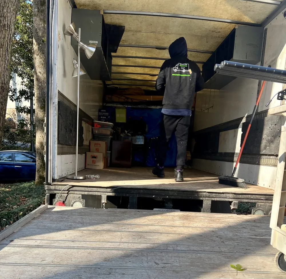 Local lawn care service experts serving Stonecrest, GA - Greenbackz