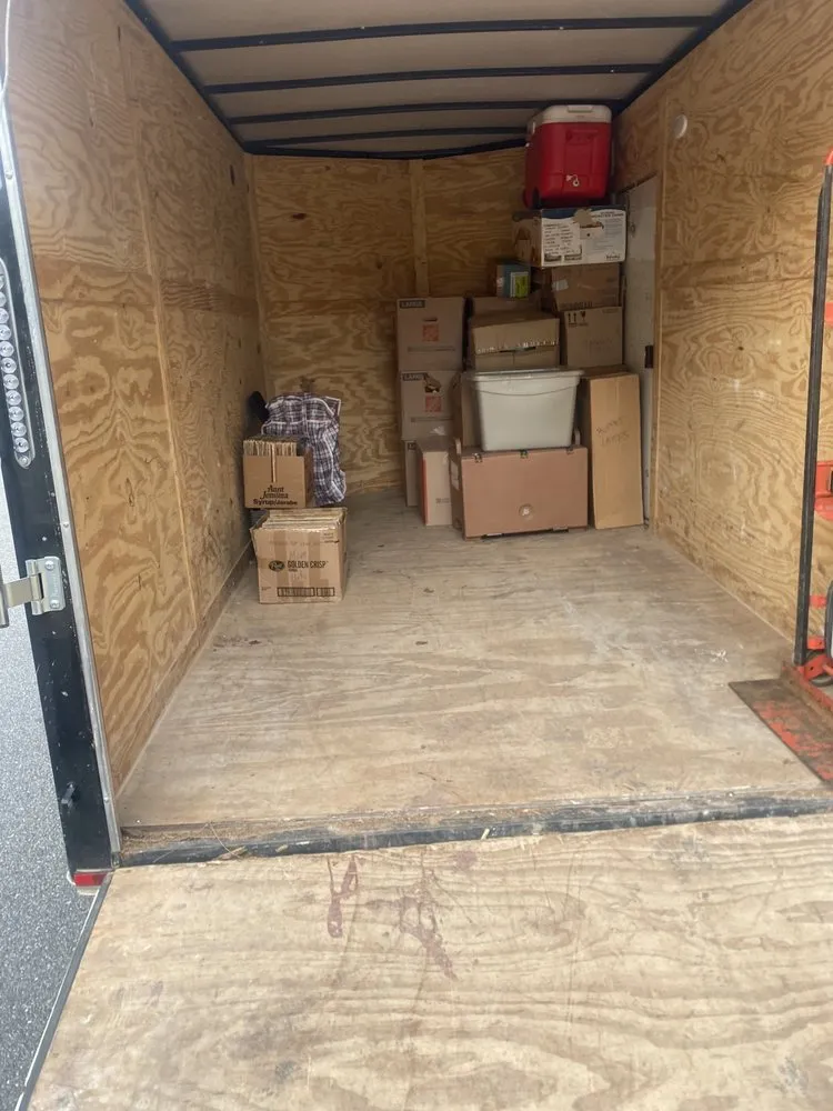 Affordable lawn care service for homes in Stonecrest, GA by Greenbackz