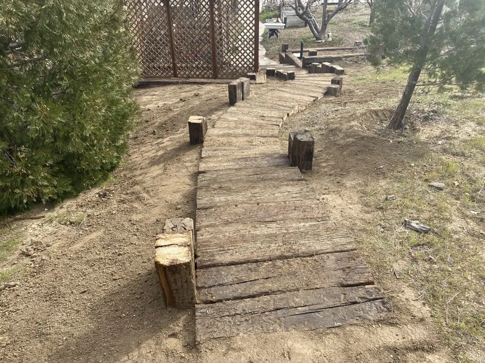 Trusted garden landscaping for homes in Palmdale, CA by Greenbee Landscape