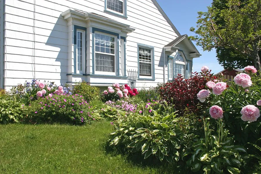 Custom landscaping services experts serving Greenbelt, MD - Greenbelt Landscaping