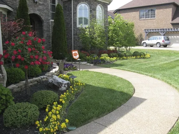 Expert garden landscaping experts serving Rockvale, TN - Greenbriar Landscape Co