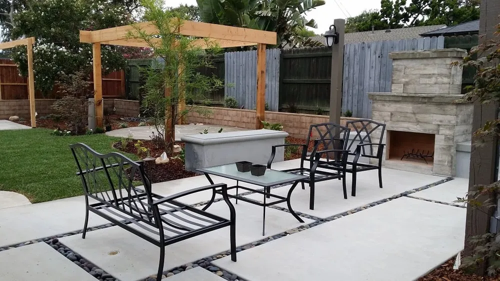 Top-rated landscaping services experts serving Buena Park, CA - GreenCali