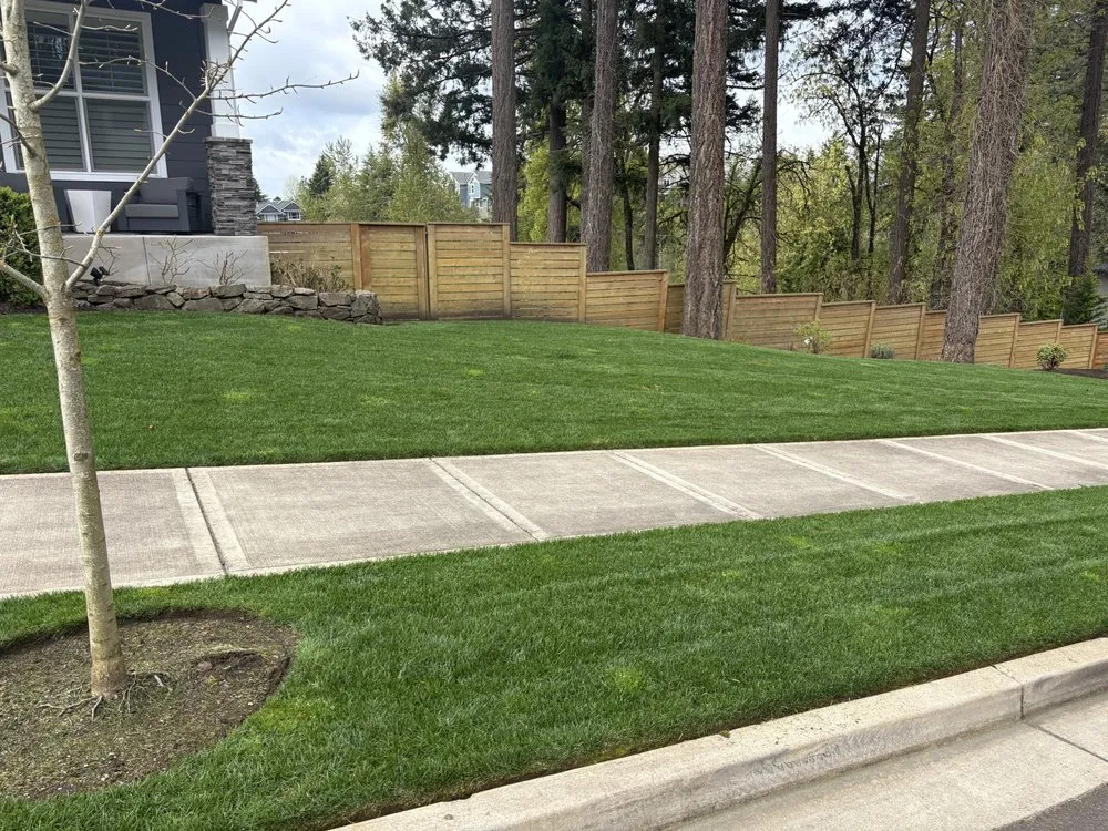 Local lawn care service in Gladstone, OR by Greencare