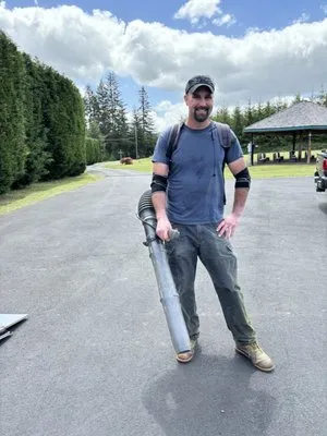 GreenCare Pruning & Landscape