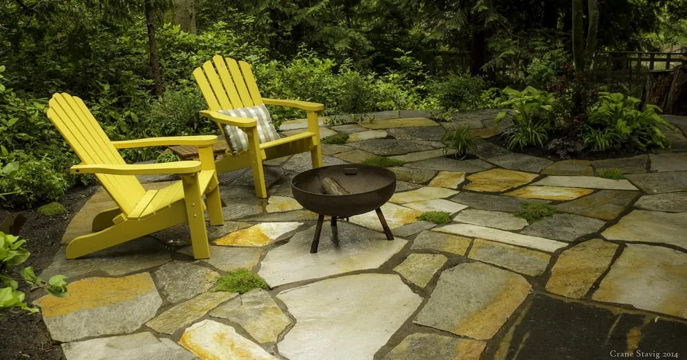 Reliable yard maintenance in Edmonds, WA by Greencliff Landscape Company