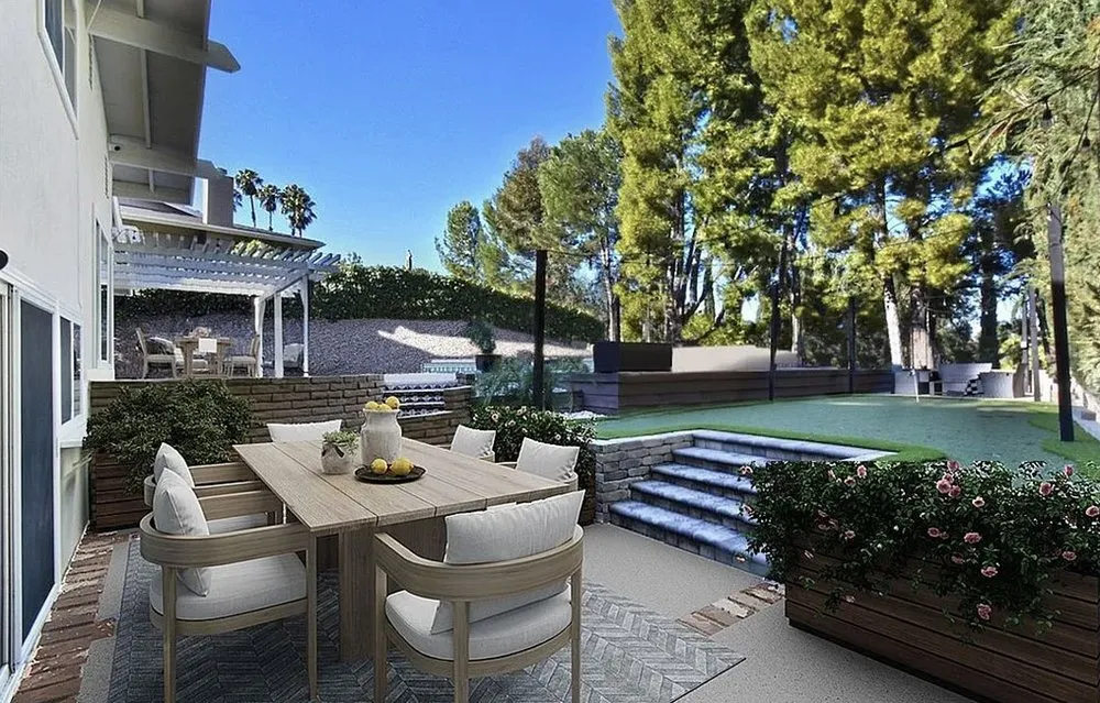 Professional yard cleanup service in Los Angeles, CA by Greencraft Landscape