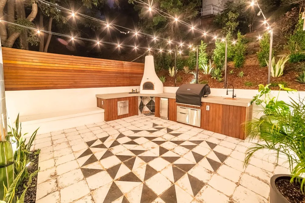 Professional garden landscaping with custom design across Los Angeles, CA - Greencraft Landscape