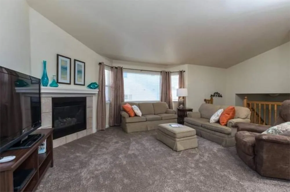 Custom residential landscaping in Victorville, CA by Greencut