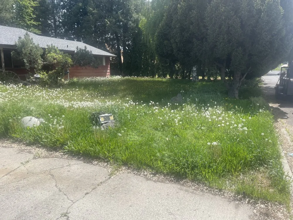 Expert lawn mowing service experts serving Yakima, WA - Greencuts Lawn & Garden