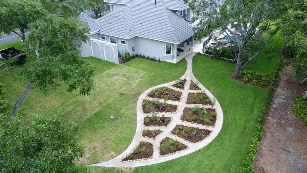 Reliable yard maintenance in Spring Hill, FL - GreenDreams