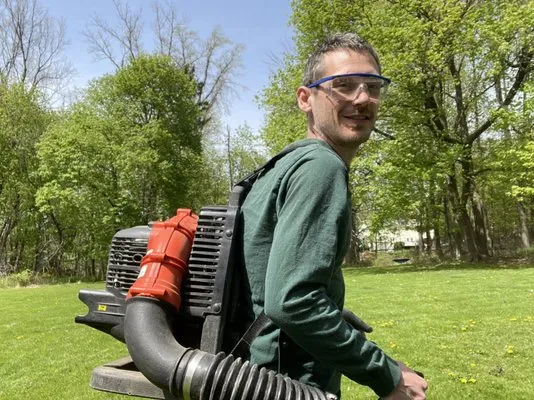 Greene Lawn Care Logo