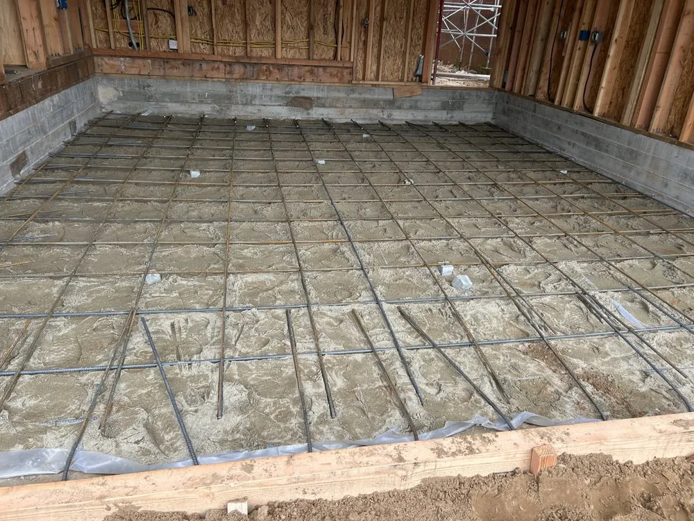 Professional yard maintenance in Whittier, CA by Greenearth Landscape