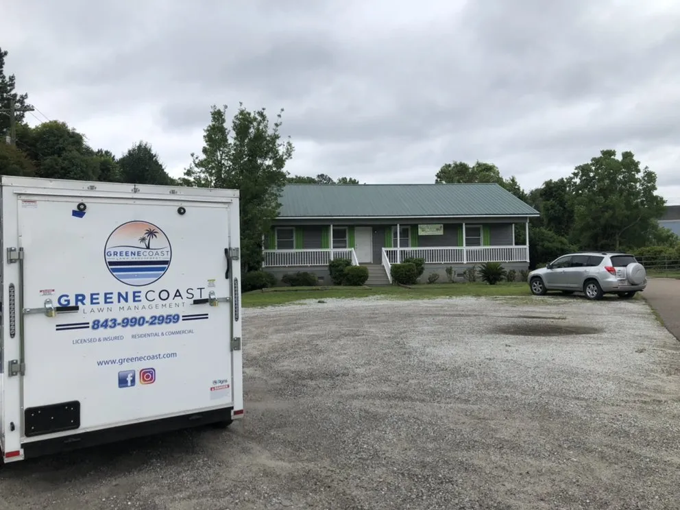 Affordable outdoor landscaping near you in Summerville, SC by Greenecoast Lawn Management