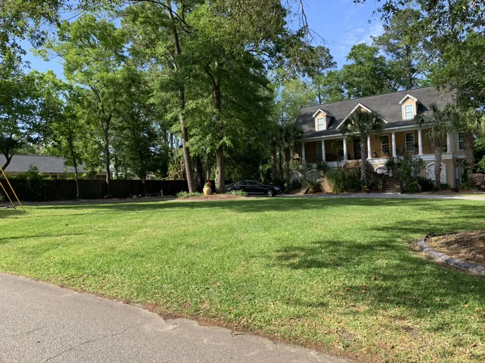 Affordable residential landscaping experts serving Summerville, SC - Greenecoast Lawn Management