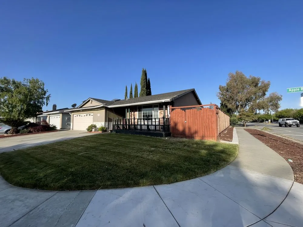 Expert residential landscaping in San Jose, CA by Greener Bay Landscaping