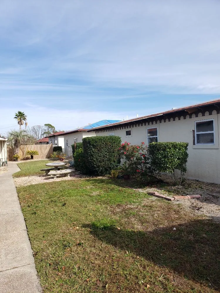 Custom landscape design in Panama City, FL - Greener Days Lawn Care and Gardening