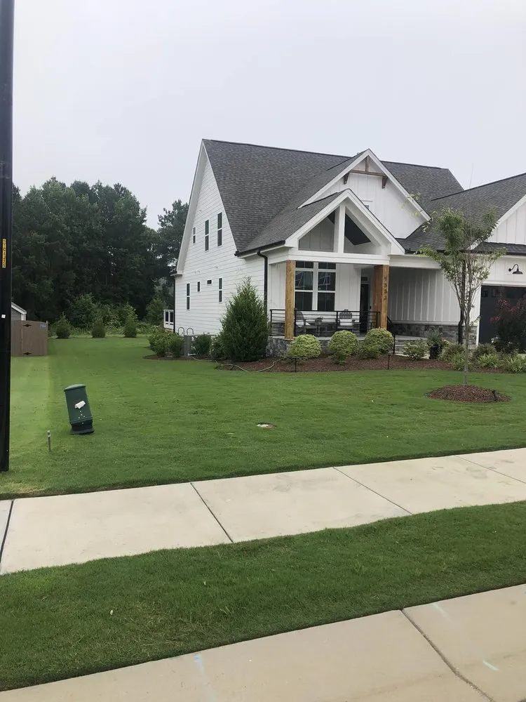 Custom yard maintenance near you in Raleigh, NC by Greener Days Turf Care