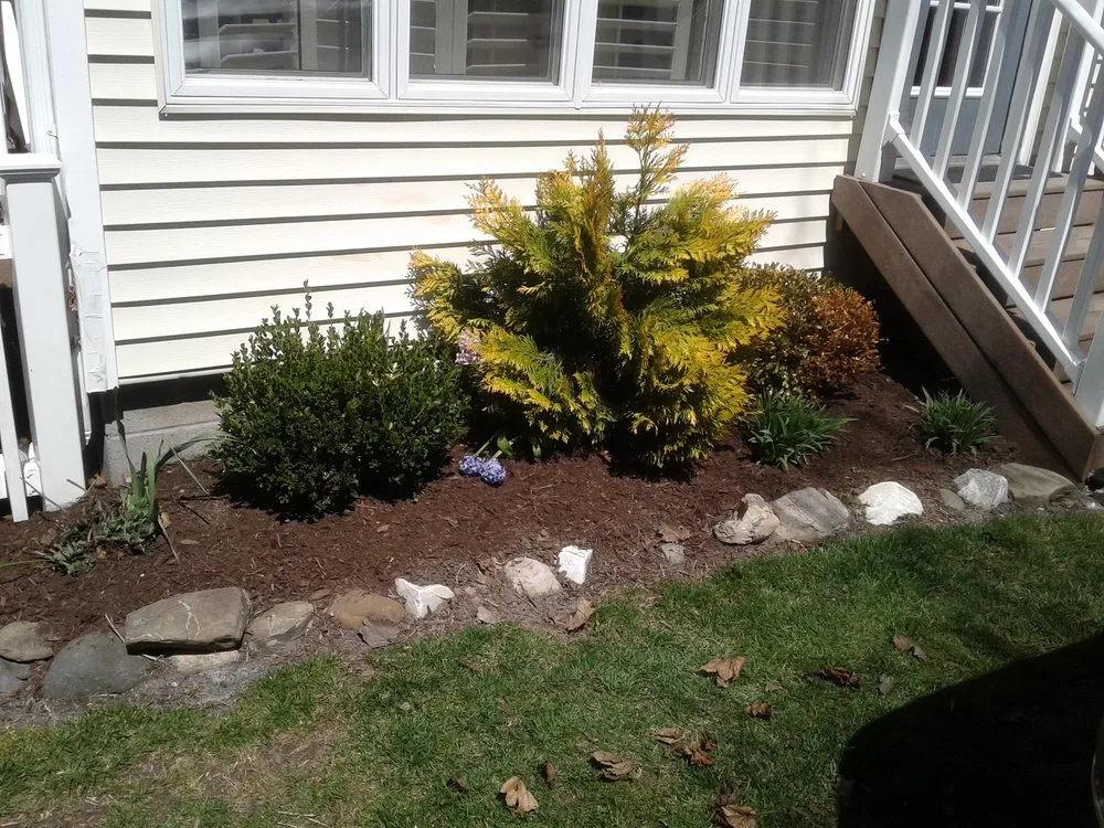 Custom landscaping services for beautiful yards across Canandaigua, NY - Greener Earth LawnCare