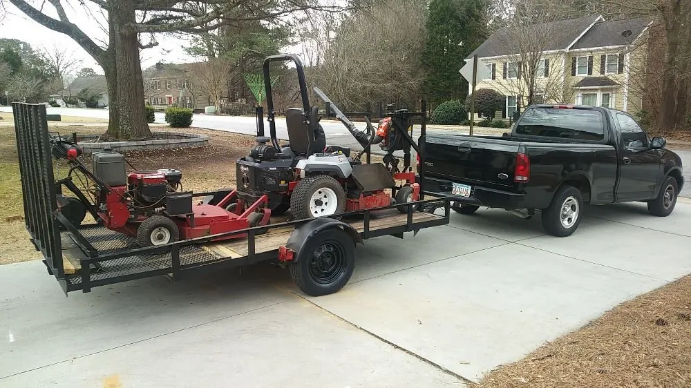 Expert yard maintenance in Snellville, GA - Greener Fields Lawn Care