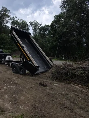 Greener Hauling & Junk Removal Logo