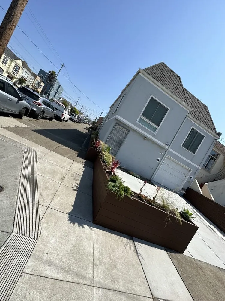 Professional lawn care service experts serving Daly City, CA - Greener Landscape Construction