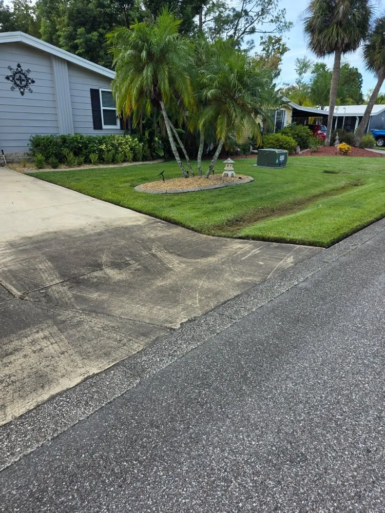 Expert lawn mowing service with custom design across Wildwood, FL - Greener Lawns And Mowing