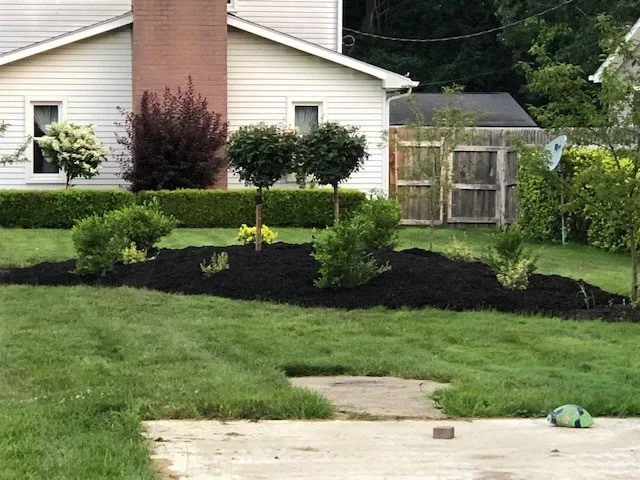 Professional garden landscaping for homes in Flat Rock, MI by Greener Lawns