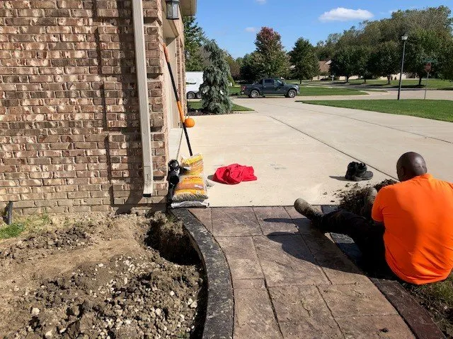 Expert lawn care service experts serving Flat Rock, MI - Greener Lawns