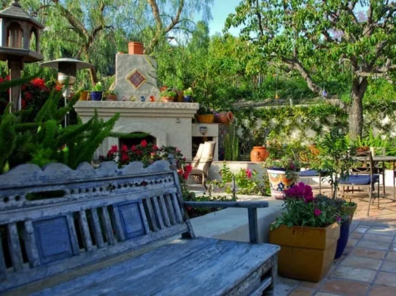 Custom garden landscaping experts serving Perris, CA - Greener Living Landscape