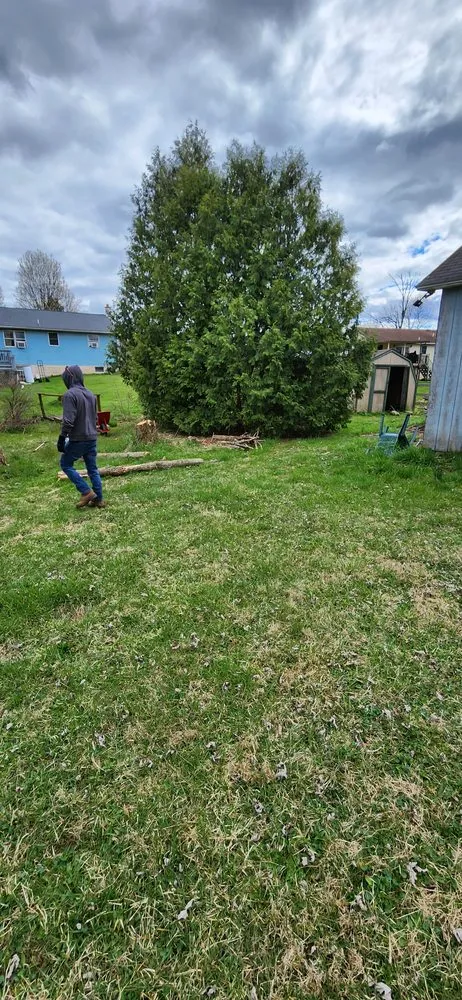 Trusted lawn mowing service experts serving Jonestown, PA - Greener Seasons Lawn Care & Landscaping