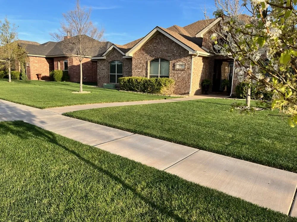 Custom outdoor landscaping in Milton, FL - Greenescapes Outdoor Services