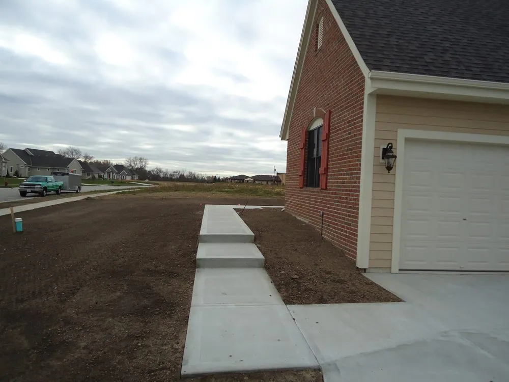 Custom yard cleanup service in Milwaukee, WI - Greenfield Landscaping