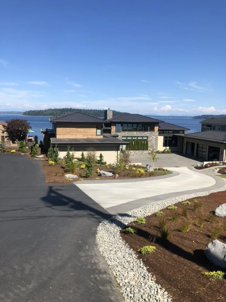 Affordable landscape installation in Shelton, WA by Greenfields Landscape