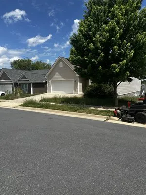 GreenForm Landscaping Logo