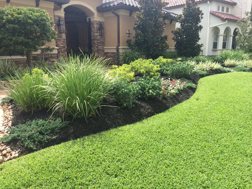 Top-rated yard maintenance for homes across The Woodlands, TX - GreenGate Turf & Pest