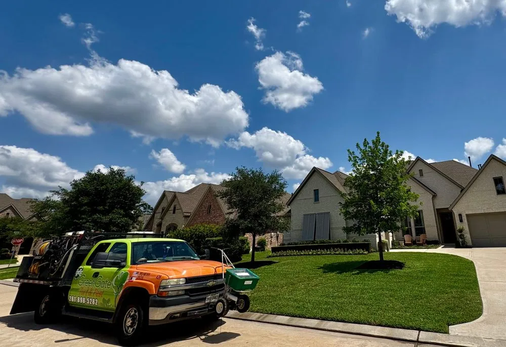 Affordable yard cleanup service in Tomball, TX - GreenGate Turf, Pest, & Irrigation