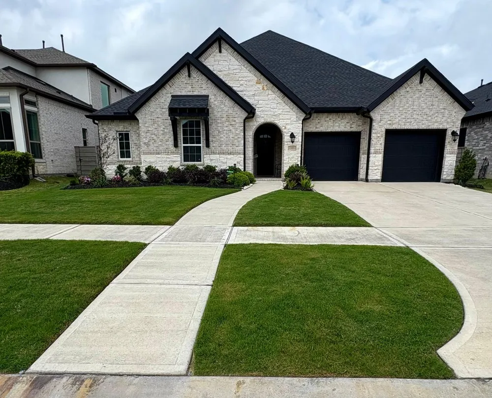 Reliable landscape design for year-round maintenance across Tomball, TX - GreenGate Turf, Pest, & Irrigation