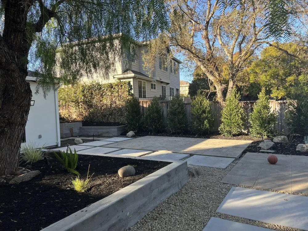 Professional yard maintenance in Walnut Creek, CA by Greengo Landscaping
