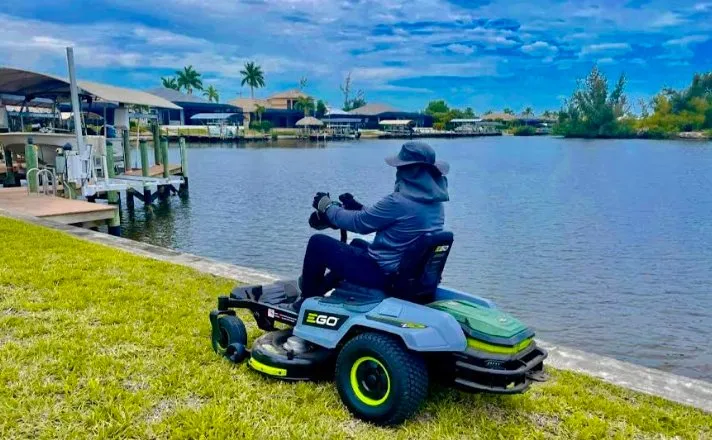 Professional landscaping services for beautiful yards across Fort Myers, FL - GreenGo Services